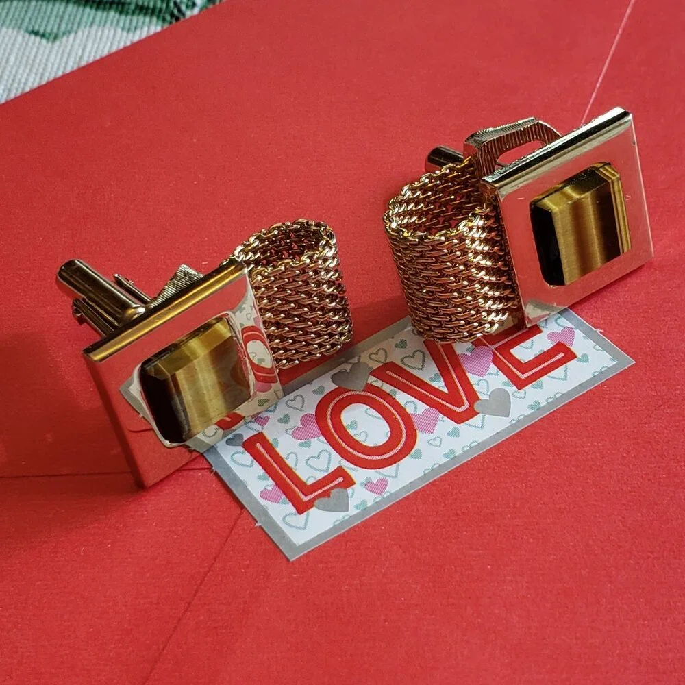 BEAUTIFUL TIGER EYE CUFF LINKS